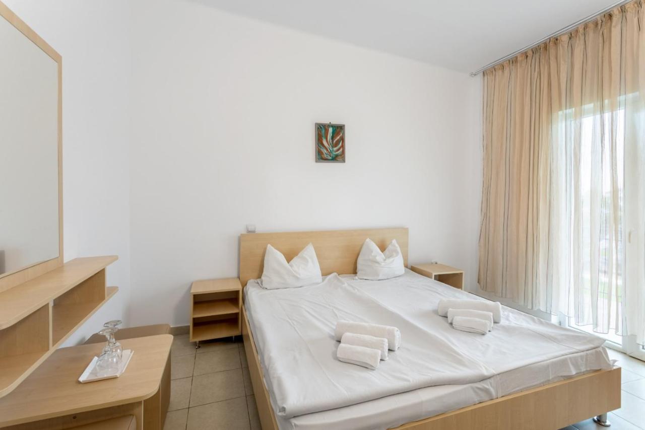 Hotel Vraja Marii Эфорие Норд Экстерьер фото